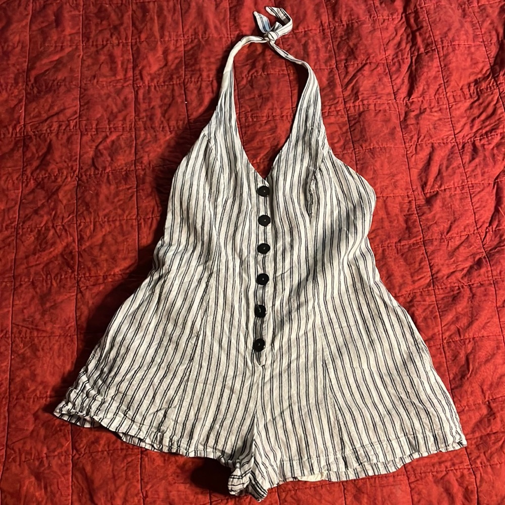 Cooperative halter romper